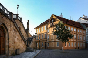 Charles Bridge Apartment